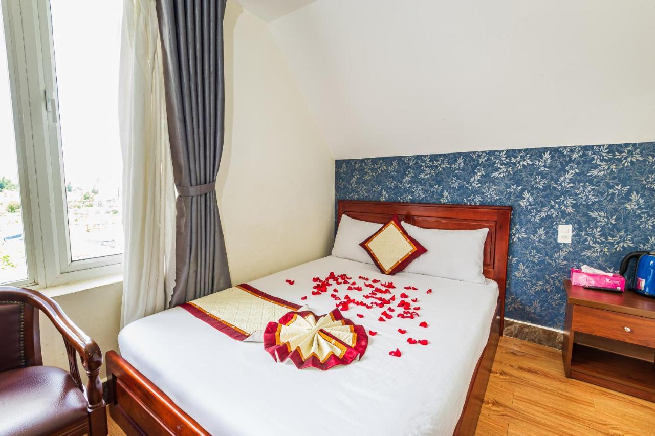 Hd Group Hotel 2 Da Lat Kültér fotó