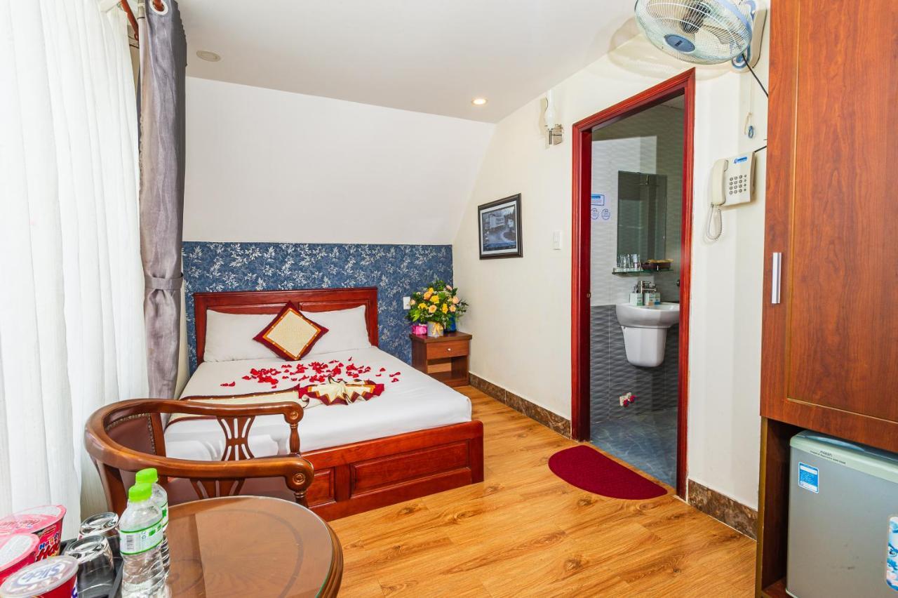 Hd Group Hotel 2 Da Lat Kültér fotó